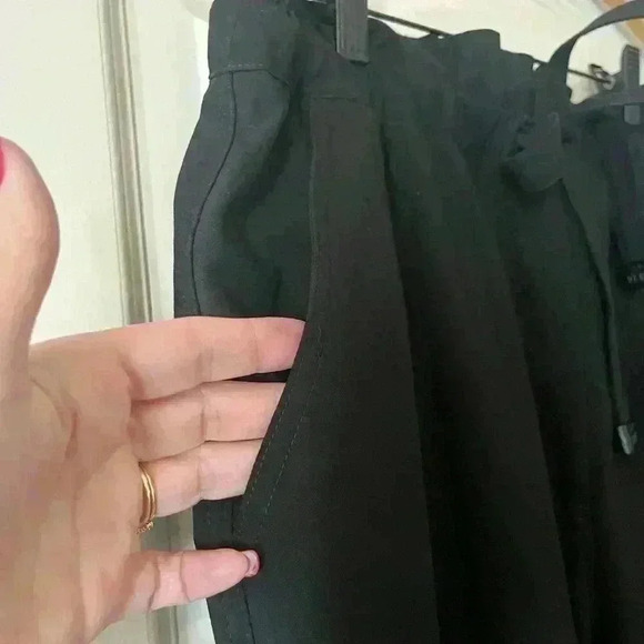 NWT DKNY Black Pants with Tie, Elastic Waist Women’s size 10 - Picture 4 of 10